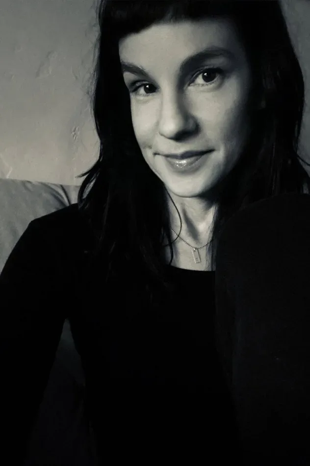 Heather Fox için kapak görseli