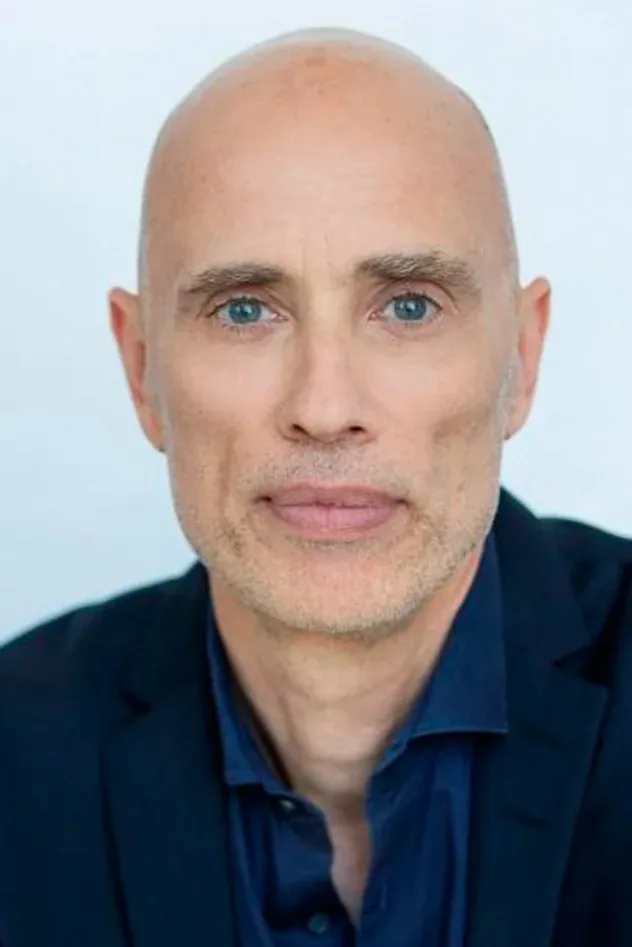 صورة الغلاف لـ James Hyndman
