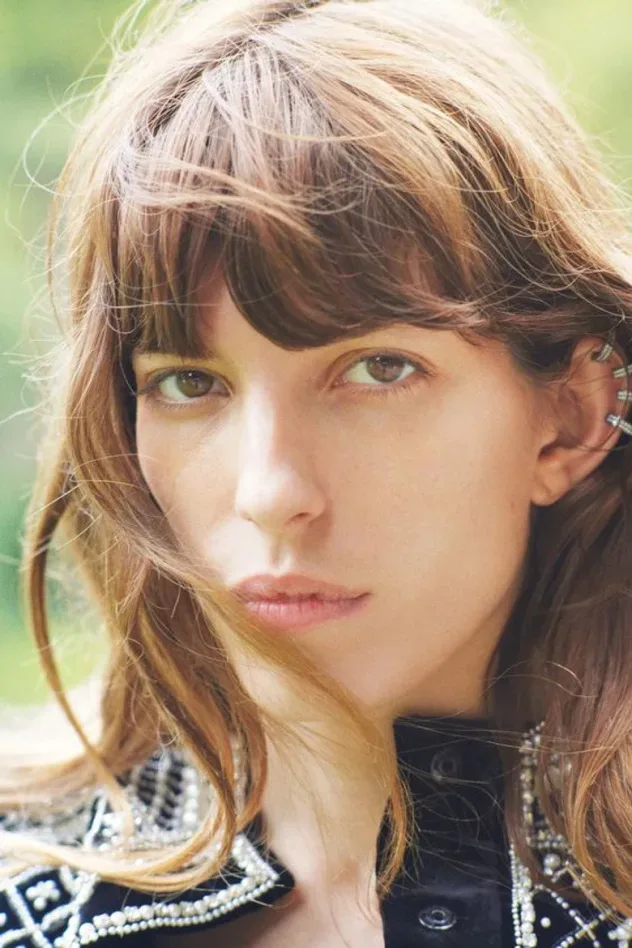 Обложка для Lou Doillon