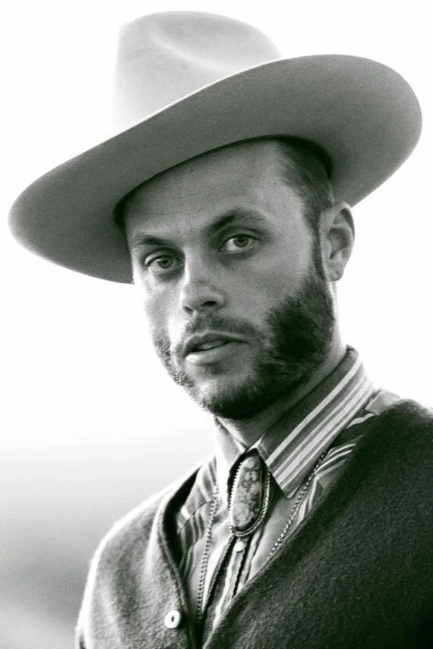 صورة الغلاف لـ Charley Crockett