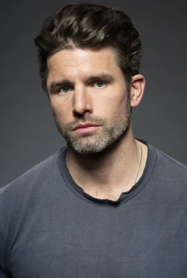 صورة الغلاف لـ Chris Conroy