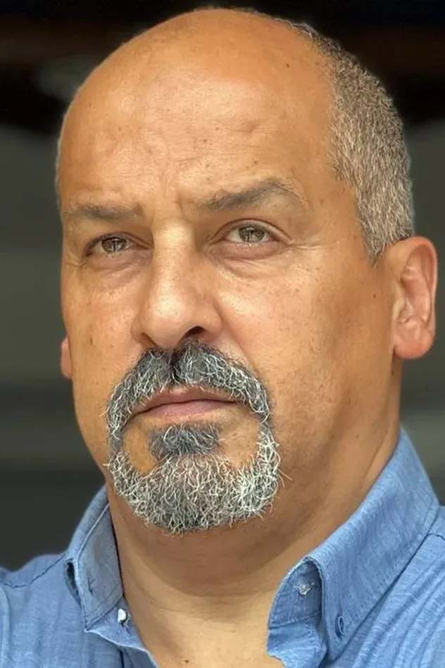 Mansour Badri için kapak görseli