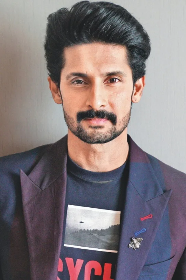 Ravi Dubey photo