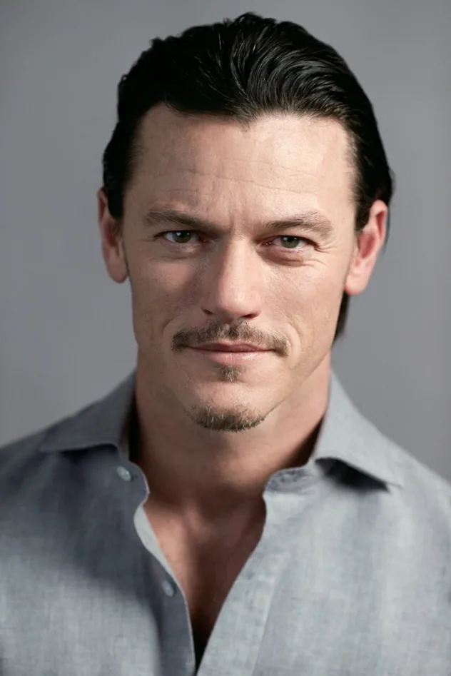 صورة Luke Evans