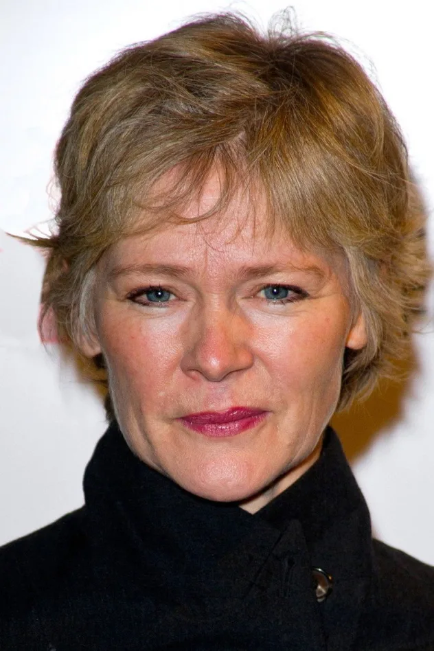 صورة Clare Holman