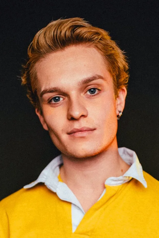 Imagen de portada para Tom Glynn-Carney