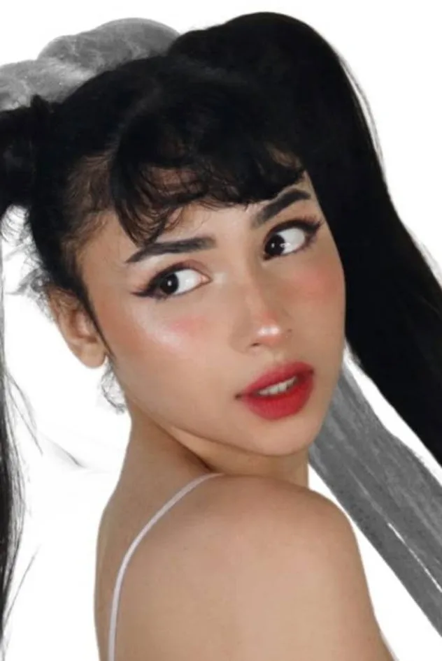 Aina Ashley Roque photo