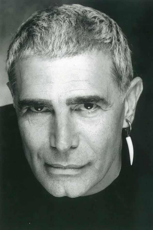 Imagen de portada para Gianni Macchia