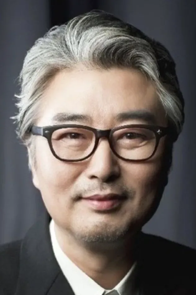 Cover image for Son Jin-hwan