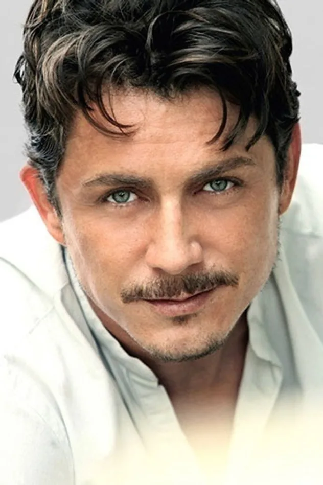 صورة Petrônio Gontijo