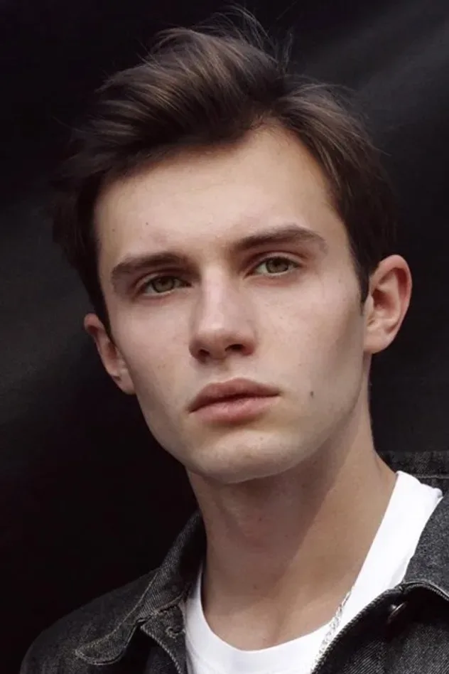 Imagen de portada para Zachary Shadrin