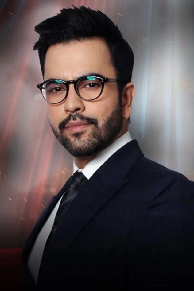 фото Junaid Khan