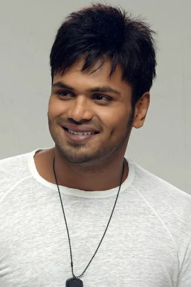 Cover image for Manchu Manoj