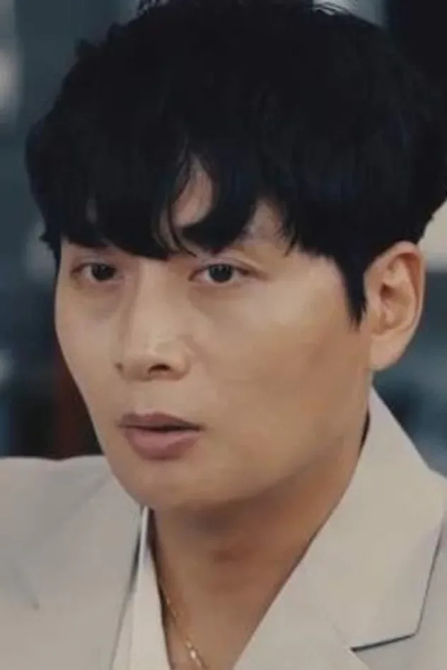Обложка для Kang Min-woo