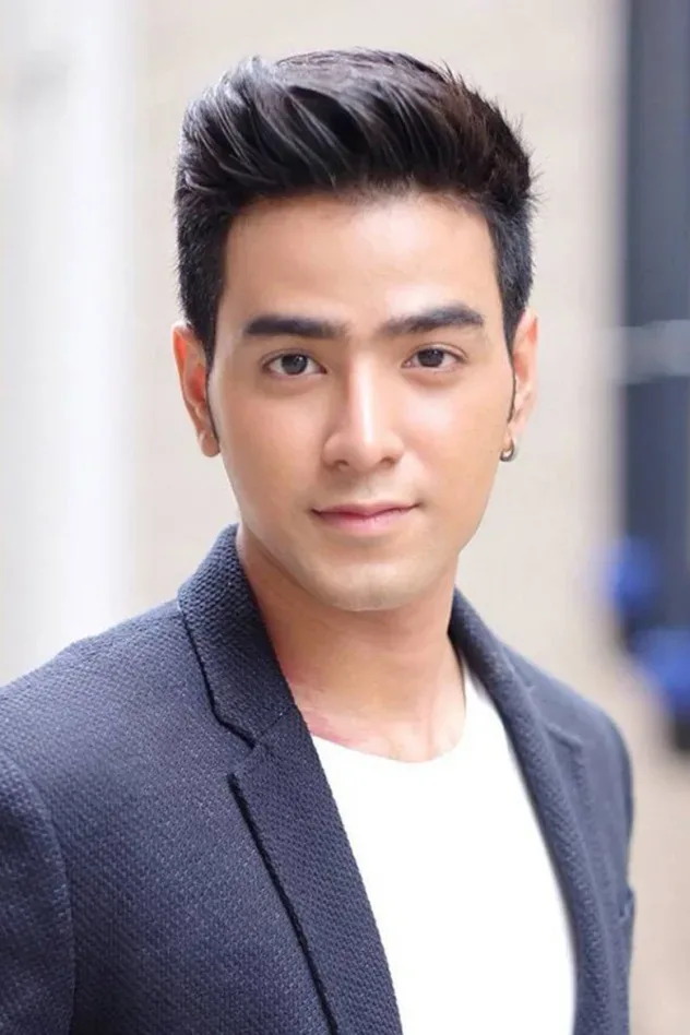Cover image for Aukkarat Jittasiri