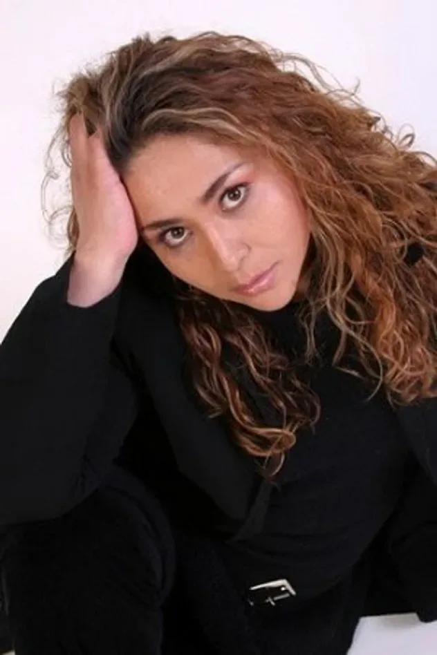 Обложка для Laura Torres