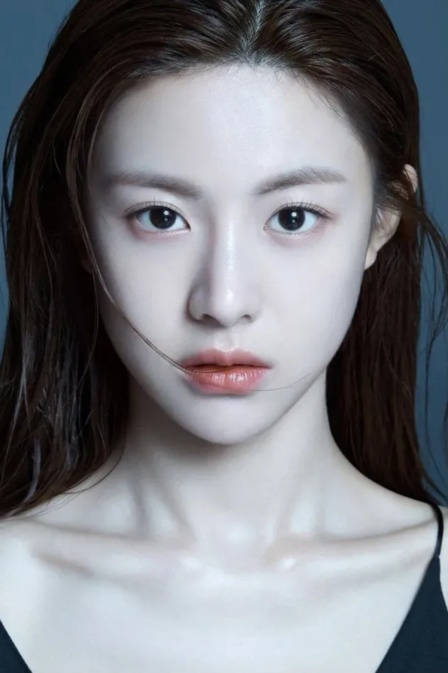 Imagen de portada para Go Yoon jung