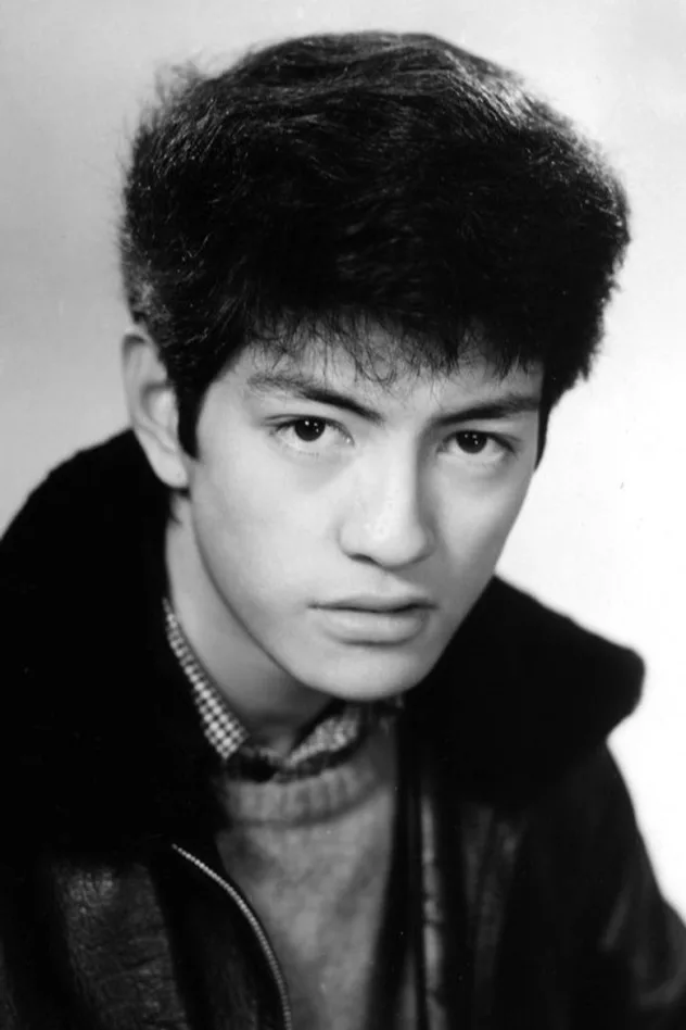 foto de 峰岸徹