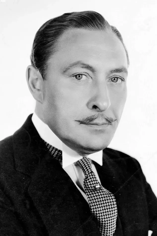 Imagen de portada para Lionel Atwill