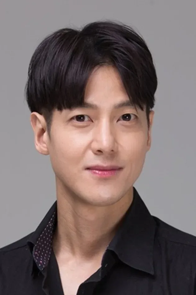 صورة الغلاف لـ Jung Min