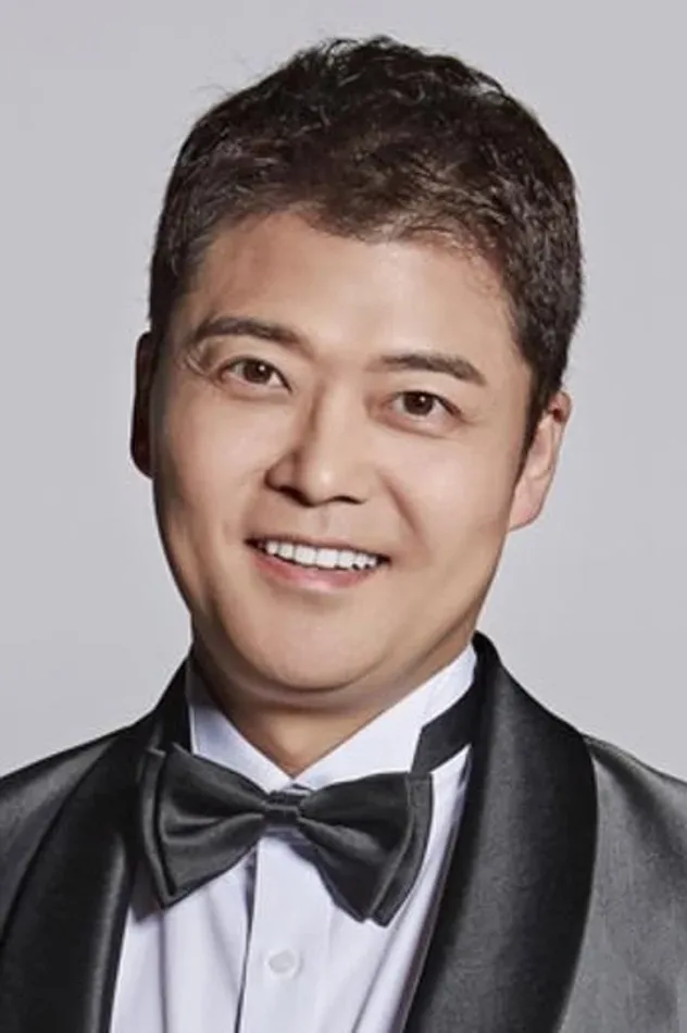 Обложка для Jeon Hyun-moo
