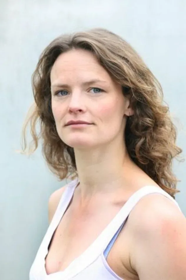 Обложка для Nellie Burroughes
