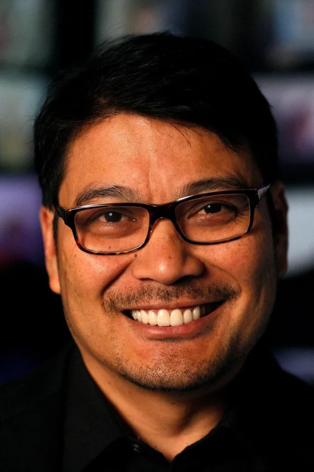 фото Ronnie del Carmen