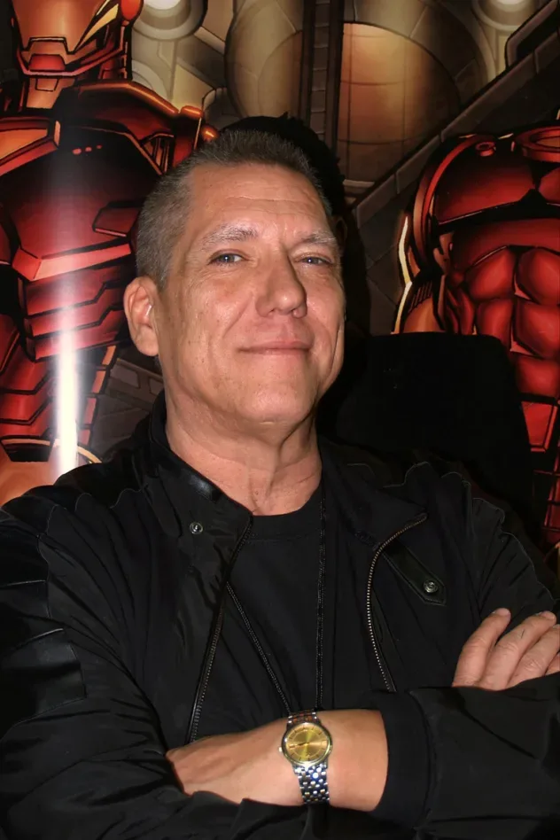Imagen de portada para Bob Layton