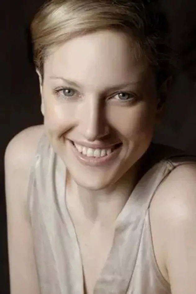 Beth Tapper
