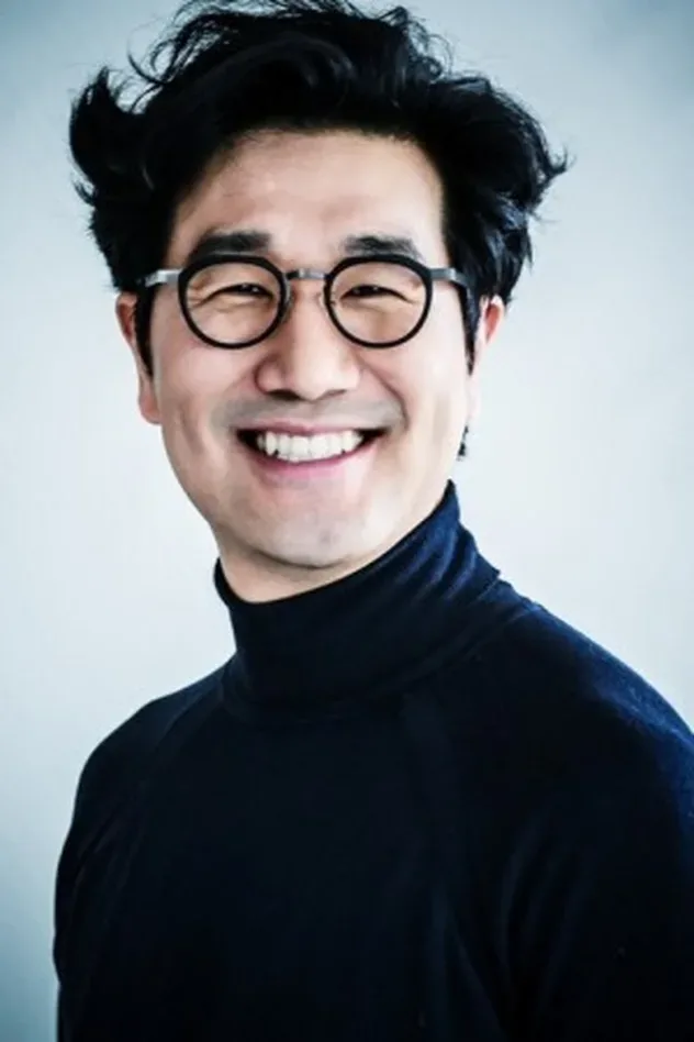 Song Hoon için kapak görseli