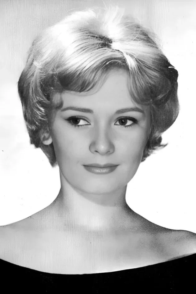 Обложка для Anna Gaylor