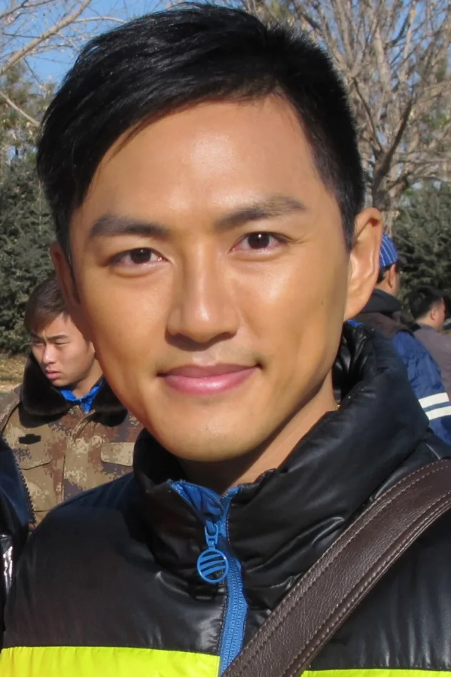 صورة 梁俊一