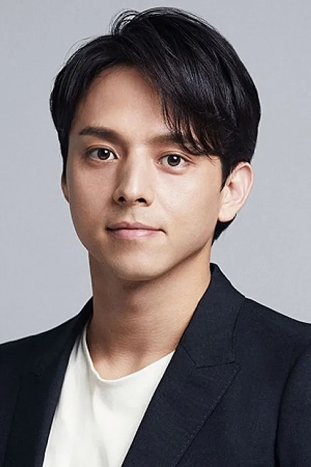 foto de 満島真之介