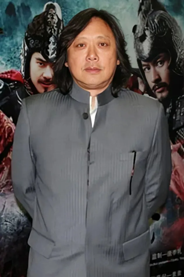 鞠觉亮 photo