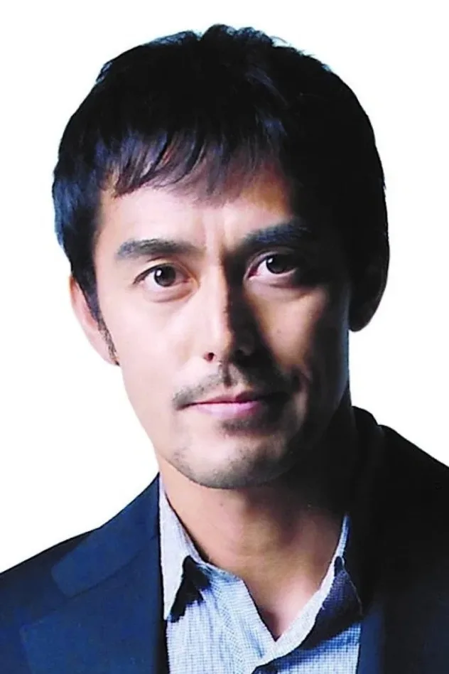 фото Hiroshi Abe