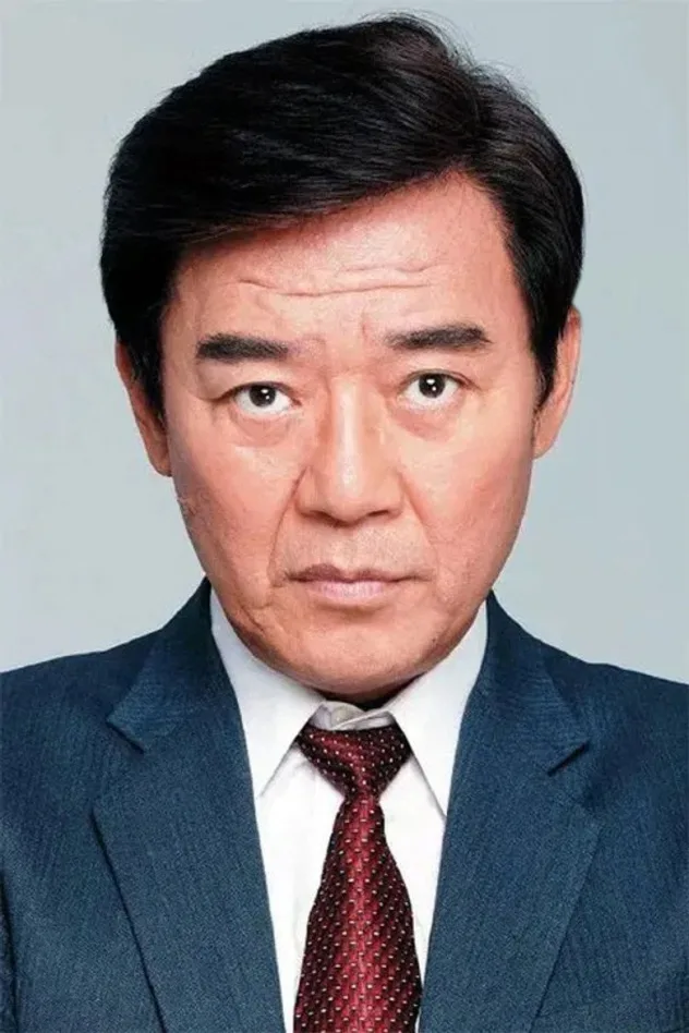李立群