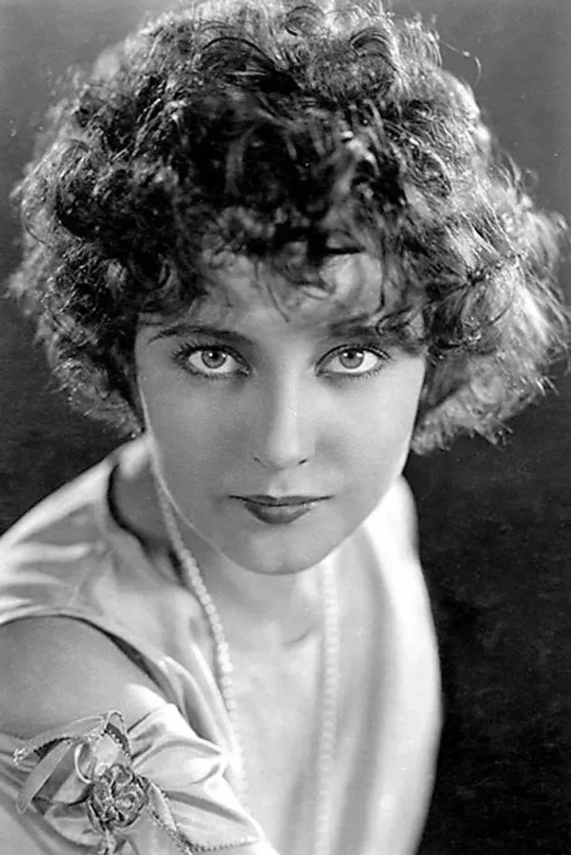 Обложка для Betty Bronson