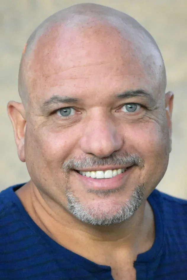 صورة الغلاف لـ Carlos Guerrero