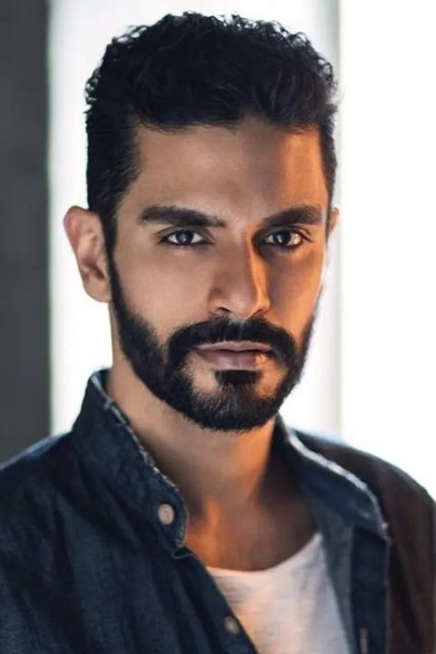 صورة Angad Bedi