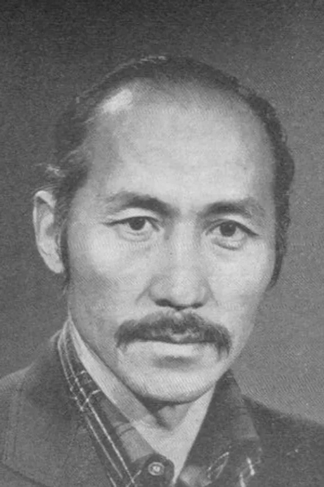 Cover image for Suimenkul Chokmorov