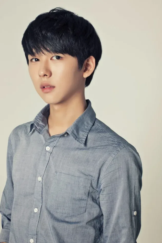 Imagen de portada para Jang Kyoung-up
