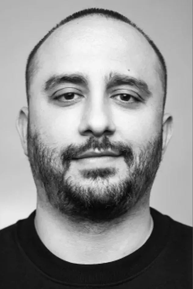 Обложка для Bobak Esfarjani