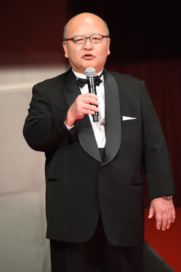 фото 佐藤東弥