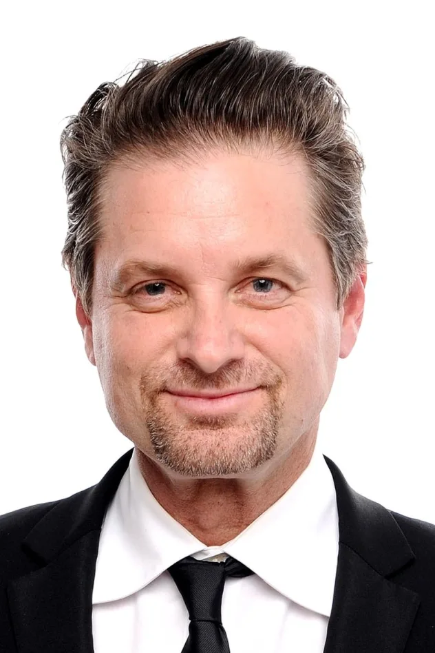 foto de Shea Whigham