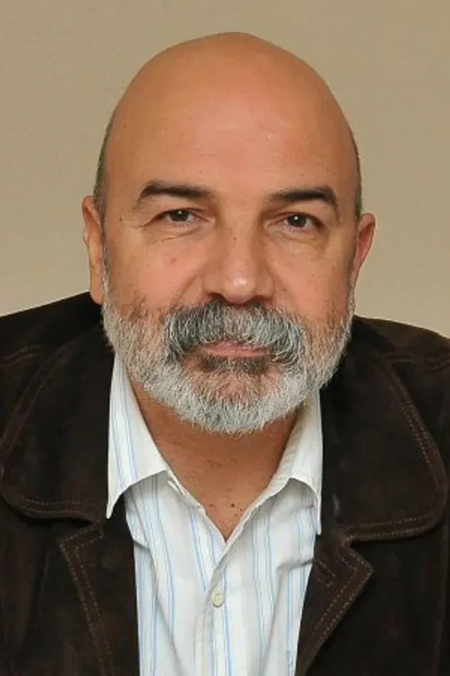 Imagen de portada para Altan Gördüm