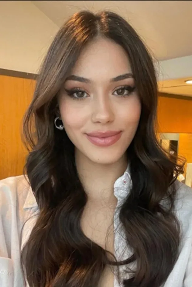 Обложка для Aleyna Şirin