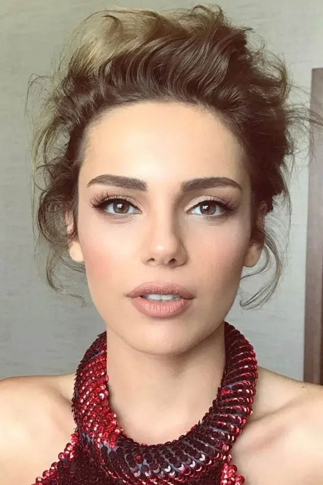 Imagen de portada para Yağmur Tanrısevsin