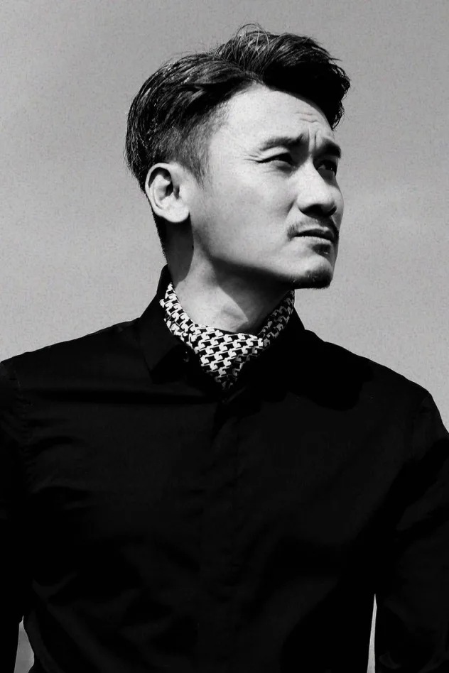 foto de Zhou Tie