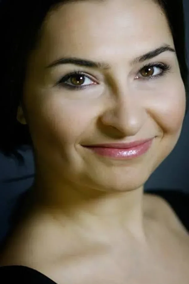 Обложка для Ayça Işıldar
