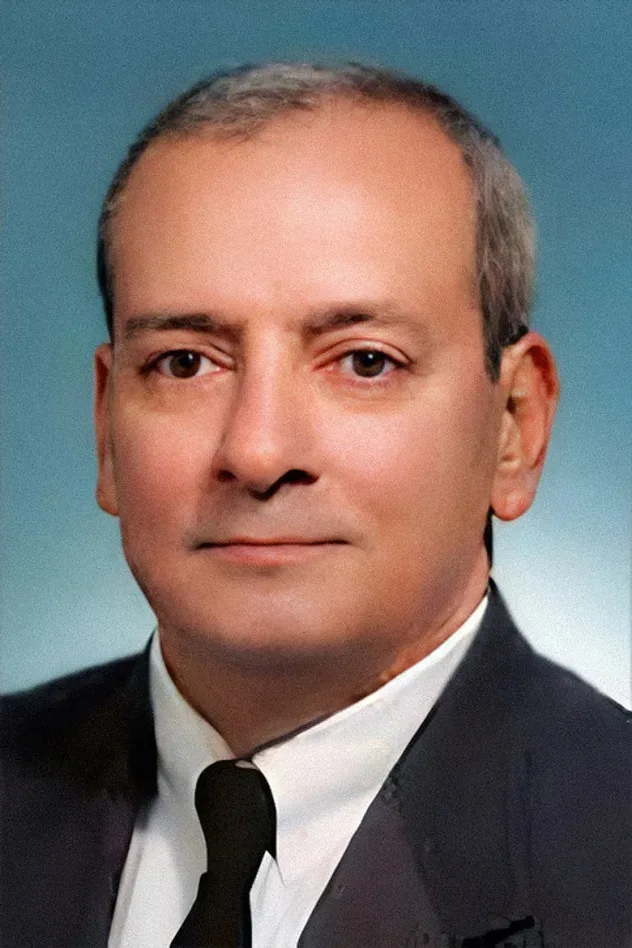 Imagen de portada para Ergün Uçucu